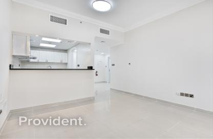Apartment - 1 Bedroom - 2 Bathrooms for rent in Manchester Tower - Dubai Marina - Dubai