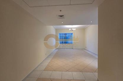 Apartment - 2 Bedrooms - 2 Bathrooms for rent in 21st Century Tower - Sheikh Zayed Road - Dubai