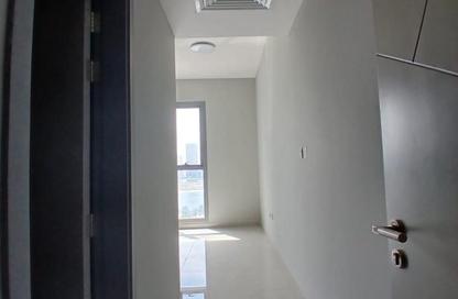 Apartment - 2 Bedrooms - 3 Bathrooms for rent in Al Khan - Sharjah