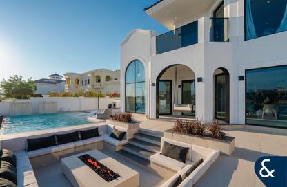 Villa - 4 Bedrooms - 6 Bathrooms for rent in Garden Homes Frond B - Garden Homes - Palm Jumeirah - Dubai