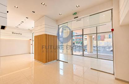 Shop - Studio - 1 for rent in Al Nasr Central Building - Oud Metha - Bur Dubai - Dubai