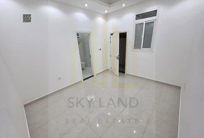 137868983 - Property Image 3