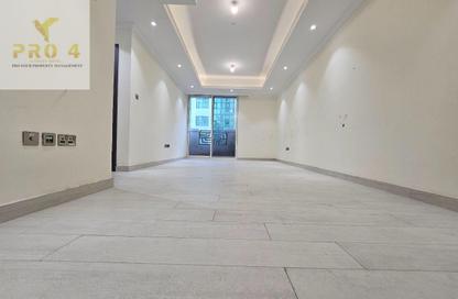 Apartment - 2 Bedrooms - 2 Bathrooms for rent in Al Najda Street - Abu Dhabi