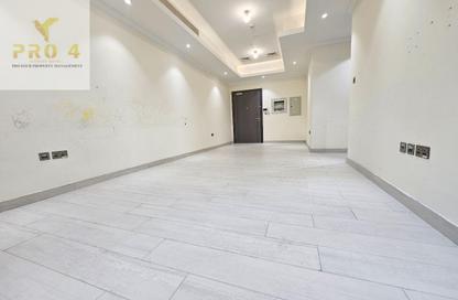 Apartment - 2 Bedrooms - 2 Bathrooms for rent in Al Najda Street - Abu Dhabi