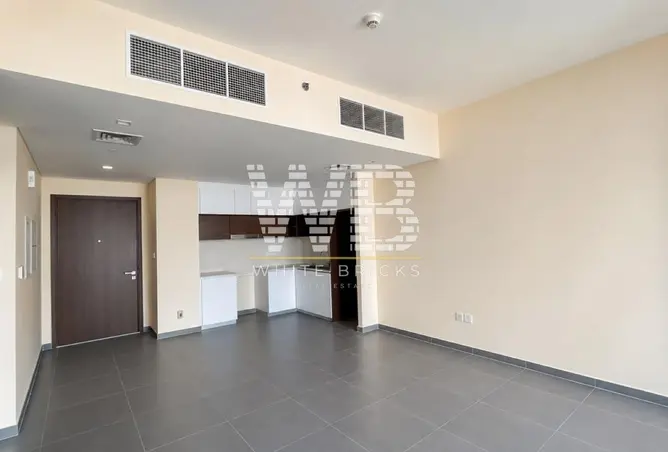 135647812 - Property Image 3