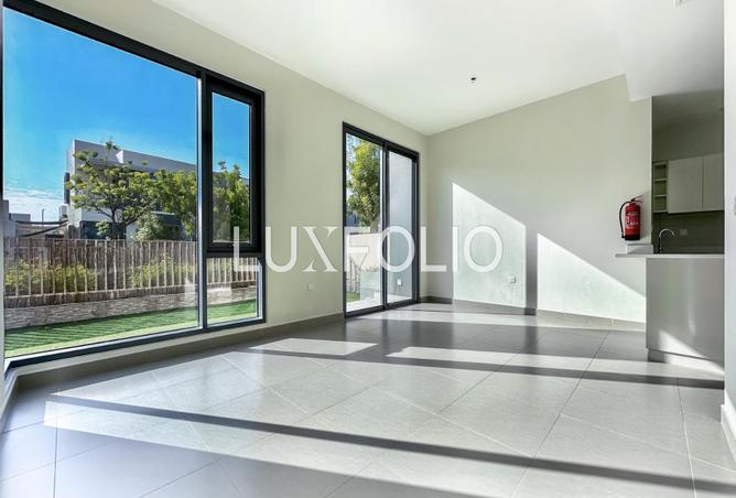 54925865 - صورة العقار 2