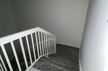 Office Space - 1 Bedroom - 1 Bathroom for rent in Al Mowaihat 3 - Al Mowaihat - Ajman