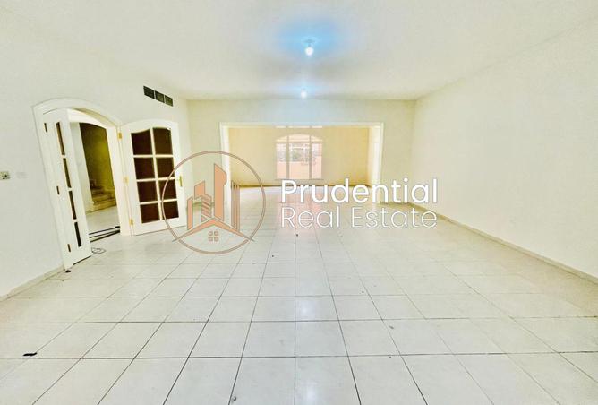 127008203 - Property Image 2