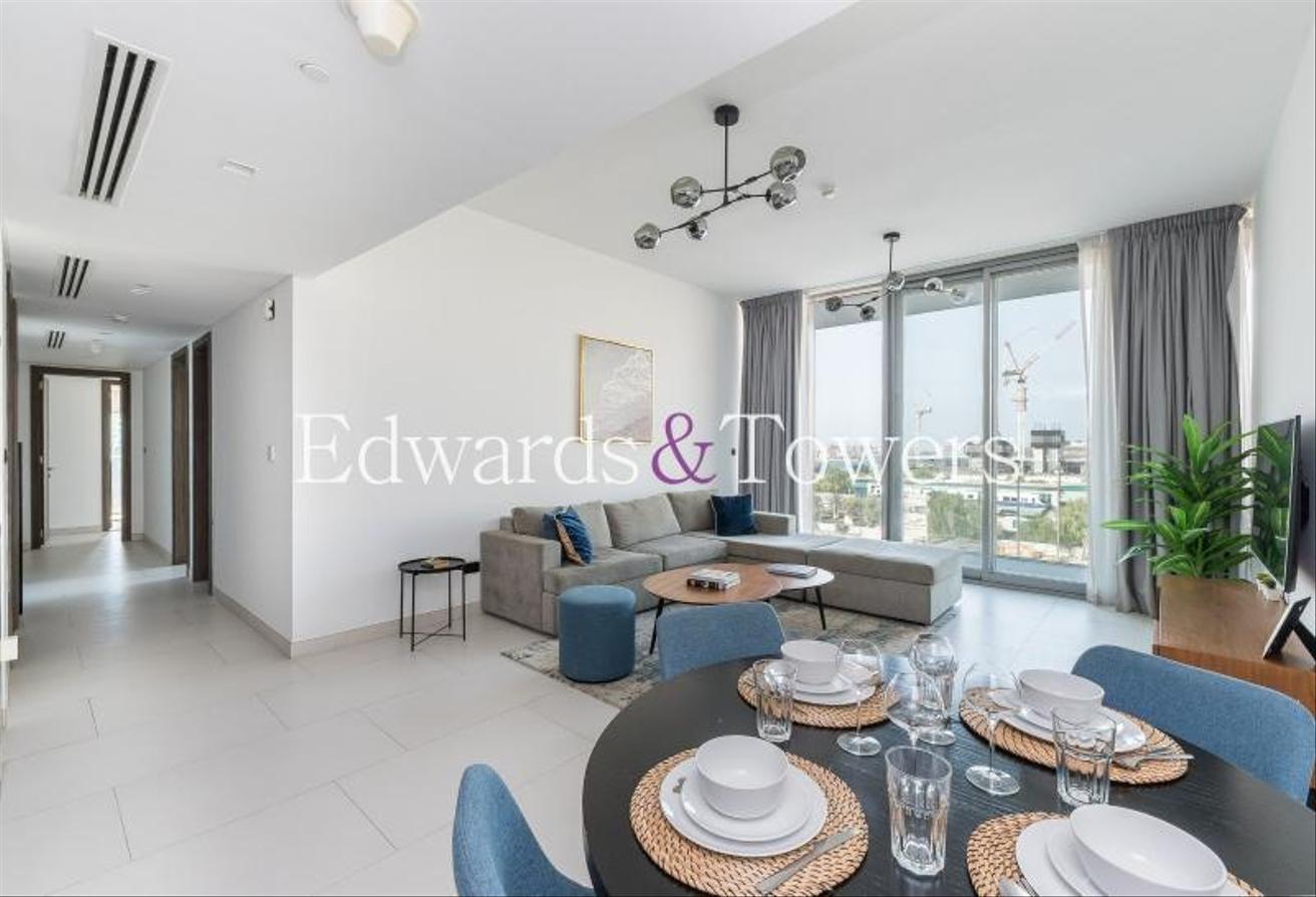 Fully Furnished | Beach Access | Vacant photo 3
