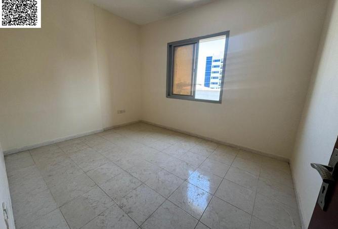 76990028 - Property Image 2