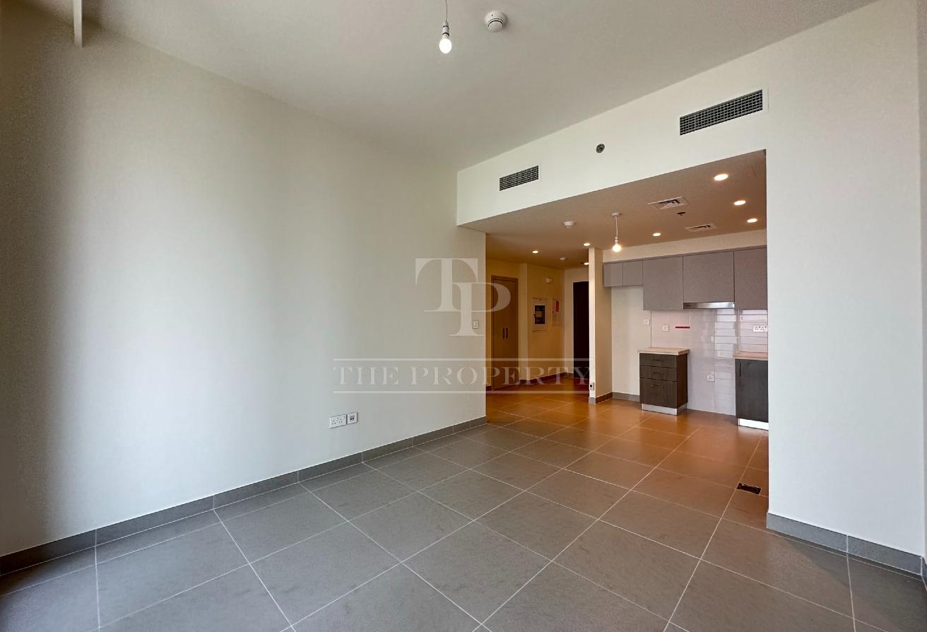 Exclusively Managed | City Views | Unfurnished photo 2