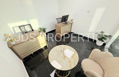 Office Space - Studio - 1 Bathroom for rent in Fatima Mohammad Ahmad Bin Suleiman Building - Al Raffa - Bur Dubai - Dubai