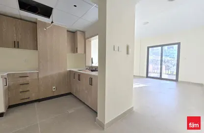 شقة - 2 غرف نوم - 3 حمامات للايجار في بارك كورنر - الضاحية 13 - قرية جميرا الدائرية - دبي