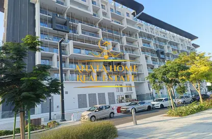 Apartment - 2 Bedrooms - 3 Bathrooms for rent in Oasis 1 - Oasis Residences - Masdar City - Abu Dhabi