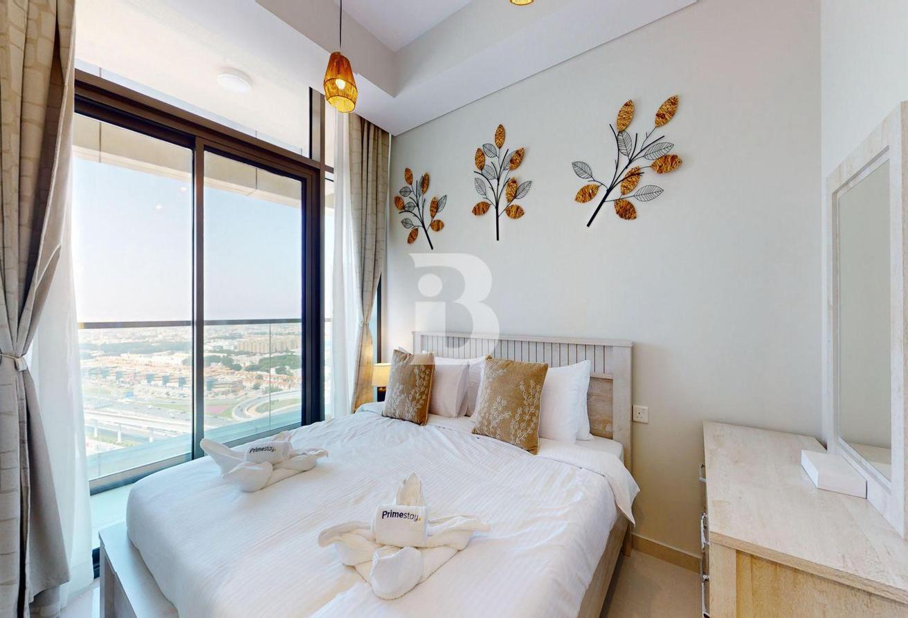 Prime Location | ready to move | Fully Furnished photo 7