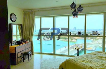 Apartment - 2 Bedrooms - 3 Bathrooms for sale in RAK Tower - Marina Square - Al Reem Island - Abu Dhabi