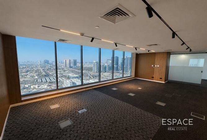 136993084 - Property Image 3