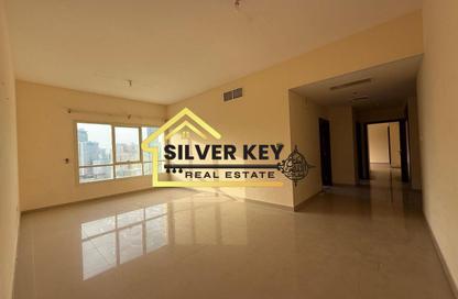 Apartment - 2 - 3 for rent in Al Majaz 2 - Al Majaz - Sharjah Apartment - 2 - 3 for rent in Al Majaz 2 - Al Majaz - Sharjah