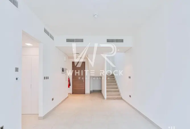 127912230 - Property Image 2