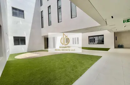 Apartment - 1 Bedroom - 1 Bathroom for rent in Muwailih Building - Muwaileh - Sharjah
