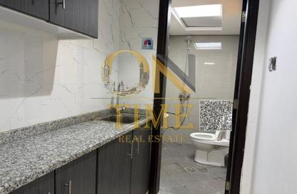 Apartment - Studio - 1 Bathroom for rent in Al Mowaihat 2 - Al Mowaihat - Ajman Apartment - Studio - 1 Bathroom for rent in Al Mowaihat 2 - Al Mowaihat - Ajman