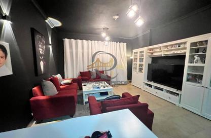 Apartment - 2 Bedrooms - 3 Bathrooms for rent in Golf View Residence - Dubai Sports City - Dubai