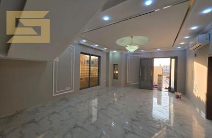 Villa - 5 Bedrooms - 7 Bathrooms for rent in Al Yasmeen 1 - Al Yasmeen - Ajman
