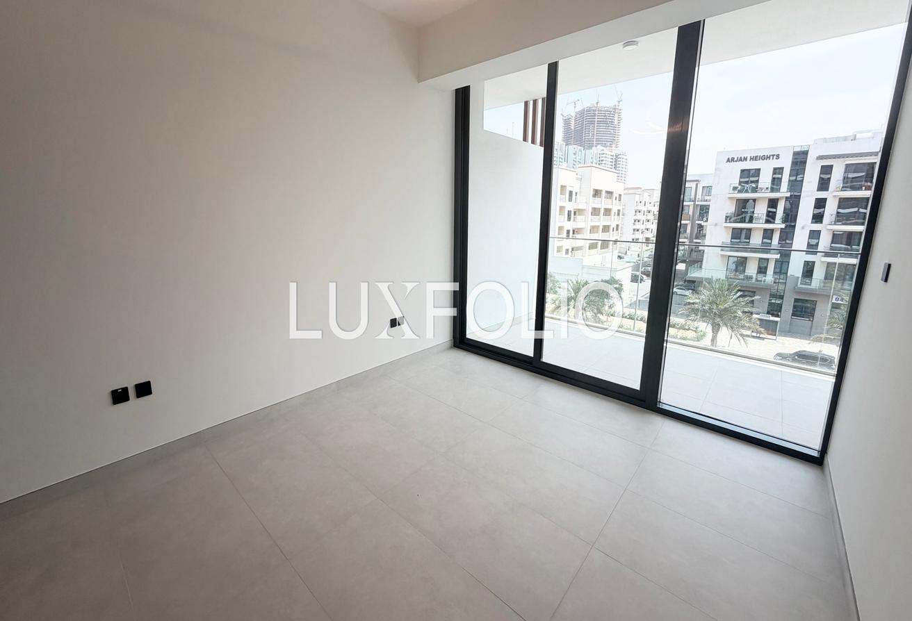 Chiller Free | Large Layout | Vacant Now photo 12
