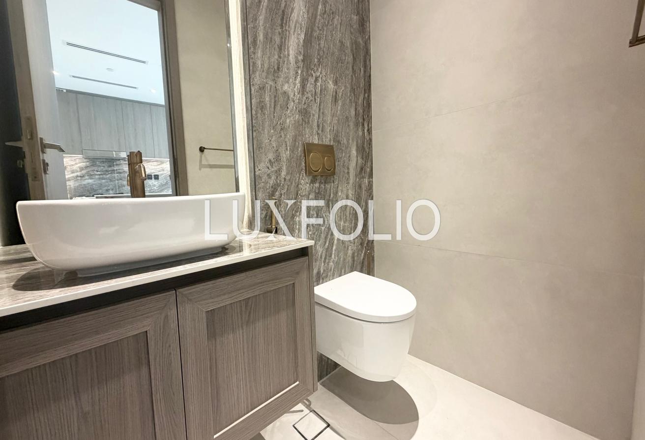 Chiller Free | Large Layout | Vacant Now photo 11