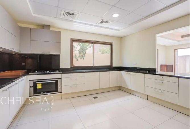 120664400 - Property Image 3