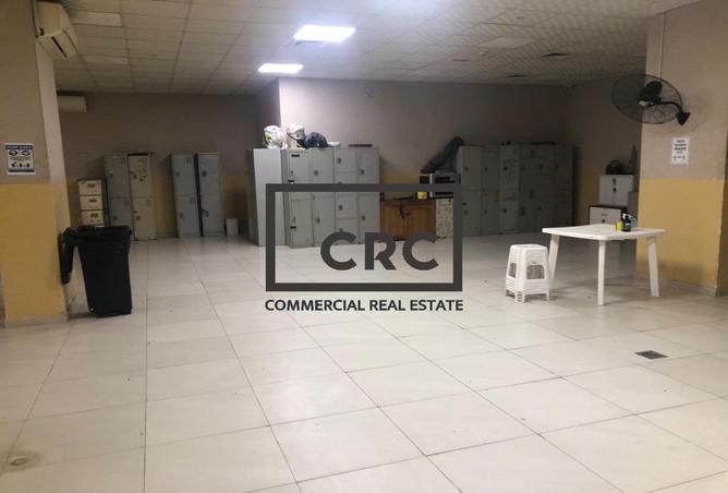 74242627 - Property Image 2