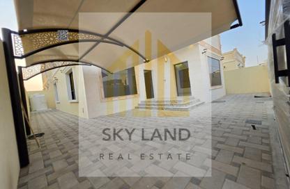 Villa - 5 - 7 for sale in Al Zaheya Gardens - Al Zahya - Ajman