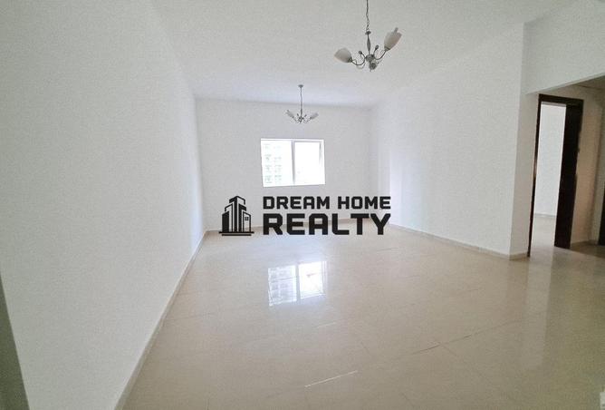 82801516 - Property Image 2