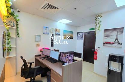 Office Space - Studio for rent in Park Lane Tower - Business Bay - Dubai