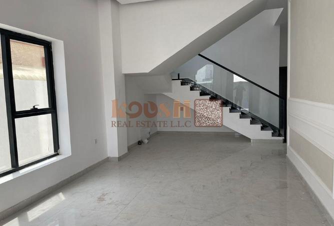 83214713 - Property Image 3