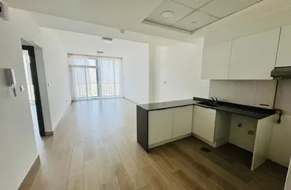 شقة - غرفة نوم - 1 حمام للايجار في بلوم تاورز ايه - ابراج بلووم - الضاحية 10 - قرية جميرا الدائرية - دبي