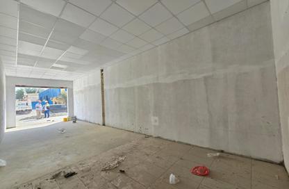Warehouse - Studio - 7+ Bathrooms for sale in Al Jurf Industrial 2 - Al Jurf Industrial - Ajman
