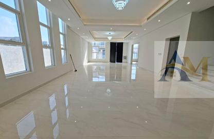 Villa - 4 - 6 for rent in Al Hooshi Villas - Hoshi - Al Badie - Sharjah Villa - 4 - 6 for rent in Al Hooshi Villas - Hoshi - Al Badie - Sharjah