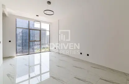 Apartment - 1 Bedroom - 2 Bathrooms for rent in Royal Regency - Business Bay - Dubai Apartment - 1 Bedroom - 2 Bathrooms for rent in Royal Regency - Business Bay - Dubai
