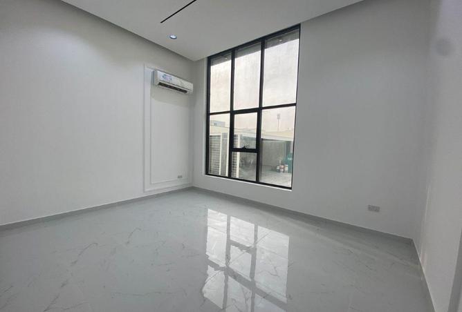 16270103 - Property Image 2