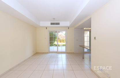 Villa - 2 Bedrooms - 3 Bathrooms for sale in Springs 2 - The Springs - Dubai