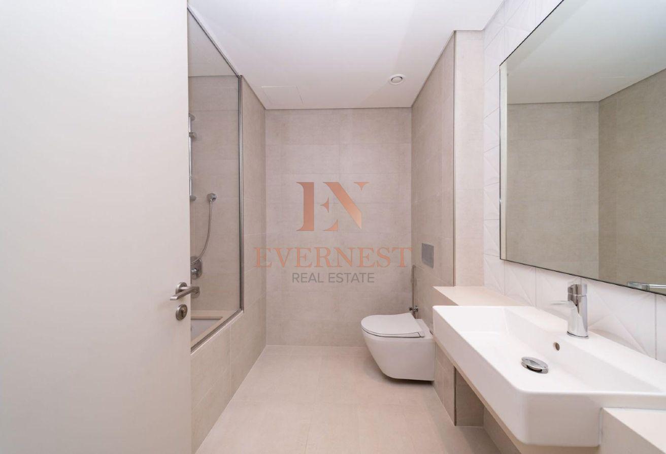Spacious 4 BHK | Corner Unit | Near Kids Play Area photo 25