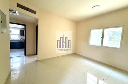 Apartment - 1 Bedroom - 1 Bathroom for rent in Muwailih Building - Muwaileh - Sharjah