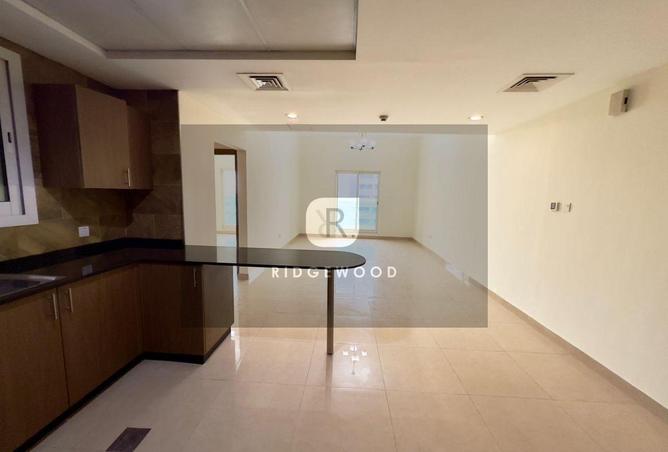 73115795 - Property Image 2