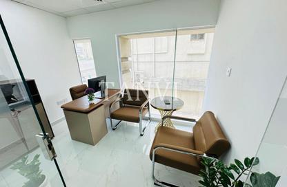 Office Space - Studio - 1 Bathroom for rent in Reem Residency - Al Karama - Dubai