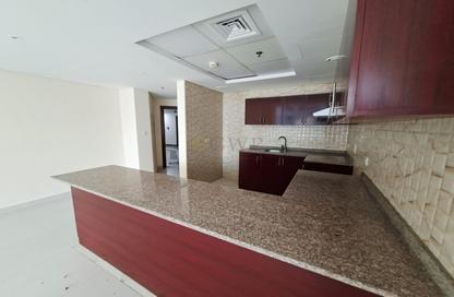 Apartment - 2 Bedrooms - 2 Bathrooms for rent in Oasis Tower 1 - Dubai Sports City - Dubai