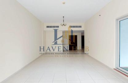 Apartment - 2 Bedrooms - 3 Bathrooms for rent in Cascades Tower - Dubai Marina - Dubai