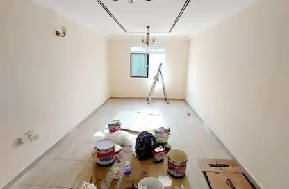 Apartment - 1 Bedroom - 2 Bathrooms for rent in Al Qulaya'ah - Al Sharq - Sharjah