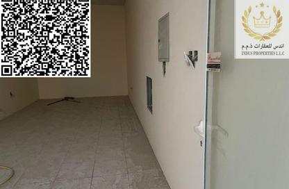 متجر - استوديو - 1 حمام للبيع في المنامة - عجمان