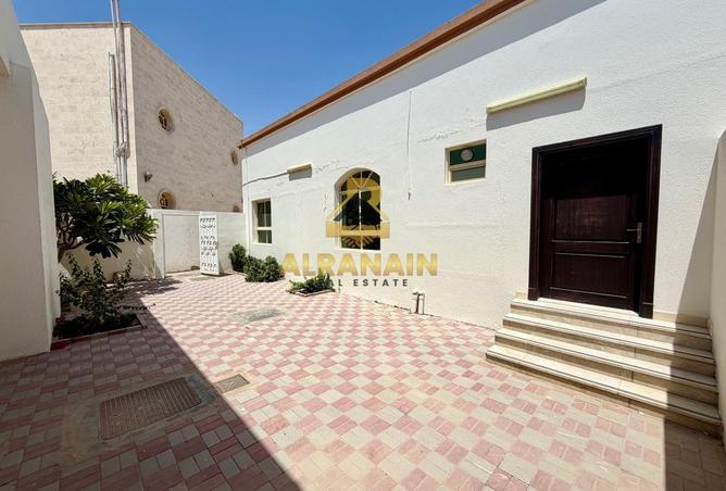 87459440 - Property Image 2